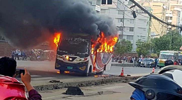 শাহবাগ ও পল্টন থানায় ১৪৯ জনের বিরুদ্ধে মামলা