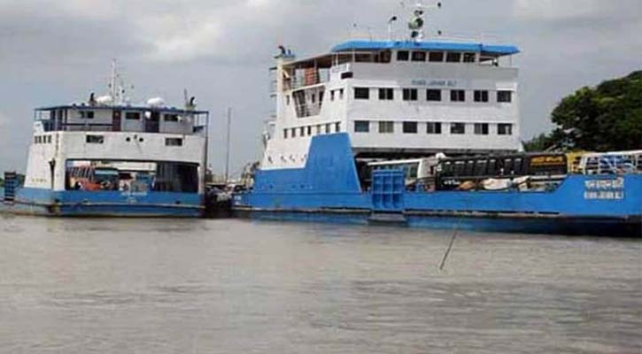 ১০ ঘণ্টা পর বাংলাবাজার-শিমুলিয়ায় ফেরি চলাচল স্বাভাবিক