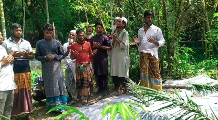 চিরনিদ্রায় শায়িত ঢাবিতে গণপিটুনিতে নিহত তোফাজ্জল