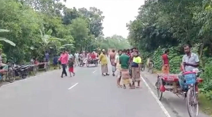 কুষ্টিয়ায় মাইক্রোবাসের ধাক্কায় ৩ শিশুর মৃত্যু, আহত ২