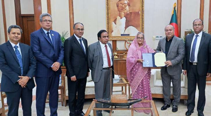 শেয়ারবাজারে বিও অ্যাকাউন্ট খুলেছেন প্রধানমন্ত্রী শেখ হাসিনা ও শেখ রেহানা