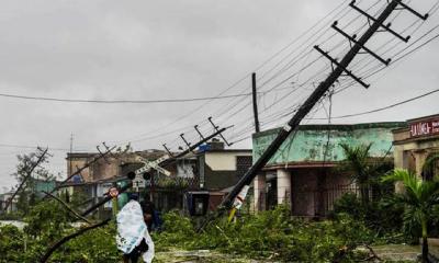 ফ্লোরিডায় মিল্টনের তাণ্ডব, বিদ্যুৎহীন ২২ লাখ মানুষ