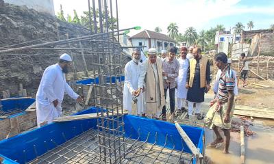 পাবনা মানবকল্যাণ ট্রাস্টের এতিমখানার ভিত্তিপ্রস্তর স্থাপন