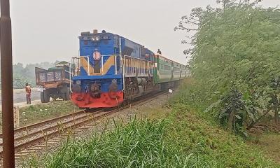 টাঙ্গাইলে ট্রেনে কাটা পড়ে শ্রমিকের মৃত্যু