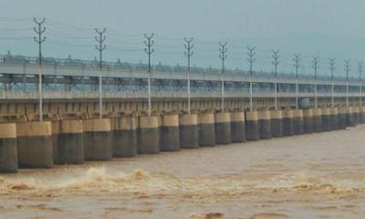 এবার ফারাক্কার ১০৯ গেট খুলল ভারত, বিপদে বাংলাদেশ