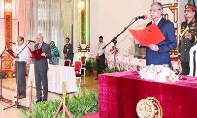 শপথ নেওয়া ২ উপদেষ্টার দপ্তর বণ্টন