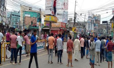 খুলনায় আ’লীগ কার্যালয় ও সংসদ সদস্যের বাড়িতে আগুন, বাবুল রানা ও সুজন আইসিইউতে