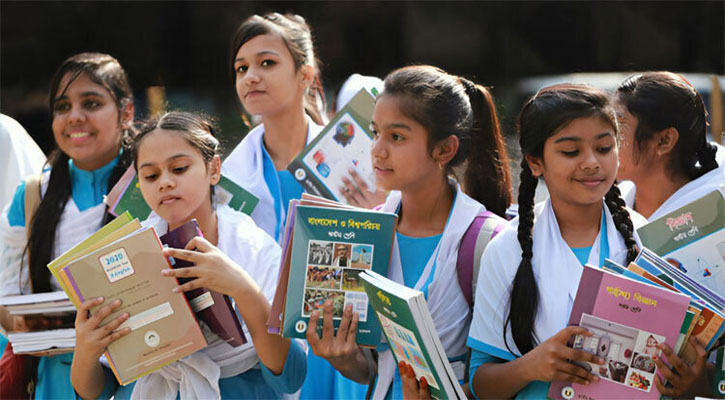 শিক্ষাপ্রতিষ্ঠানে গ্রীষ্মকালীন ছুটি কমল, শনিবার ছুটি বহাল 