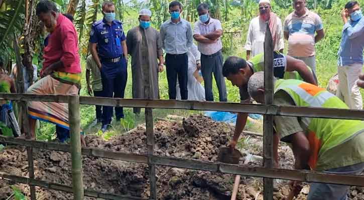 সদরপুরে ১০ মাস পর কবর থেকে ডিএনএ স্যাম্পল সংগ্রহ