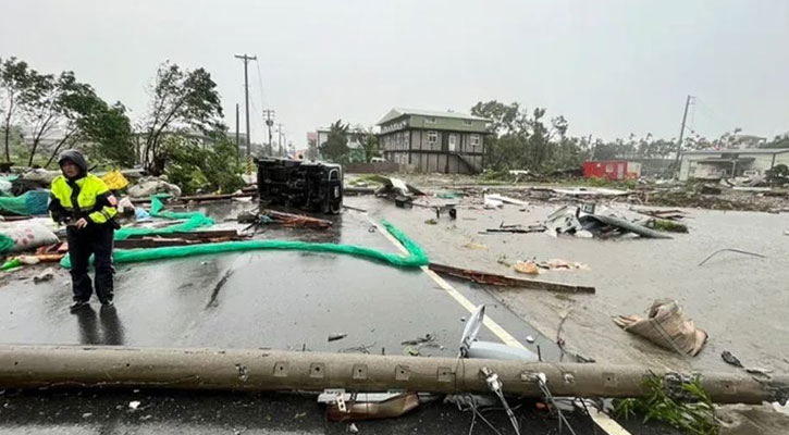 ৩০ বছরের মধ্যে শক্তিশালী টাইফুনের আঘাত তাইওয়ানে 