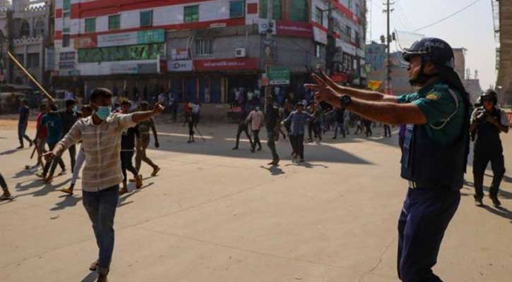 ‘শ্রম অধিকার নিয়ে নিষেধাজ্ঞা দেওয়ার মতো পরিস্থিতি হয়নি’