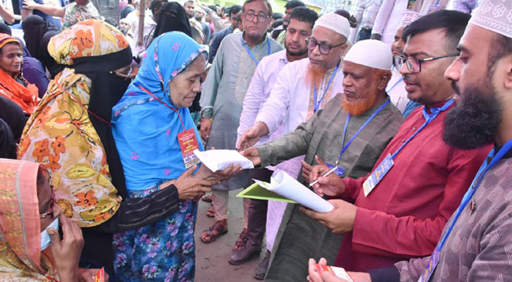 ২৫ শহীদ পরিবারকে অর্ধকোটি টাকা দিল জামায়াত