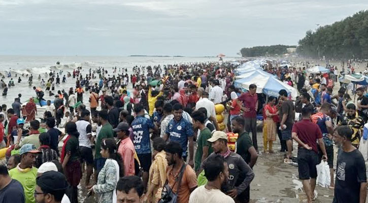 ৩ দিনের ছুটিতে কক্সবাজারে ৩৬০ কোটি টাকার বাণিজ্য 