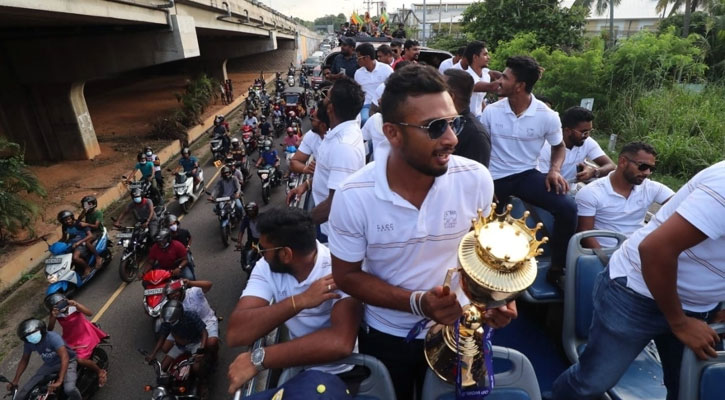 শ্রীলঙ্কার রাজপথে অনেক দিন পর হাসির উৎসব